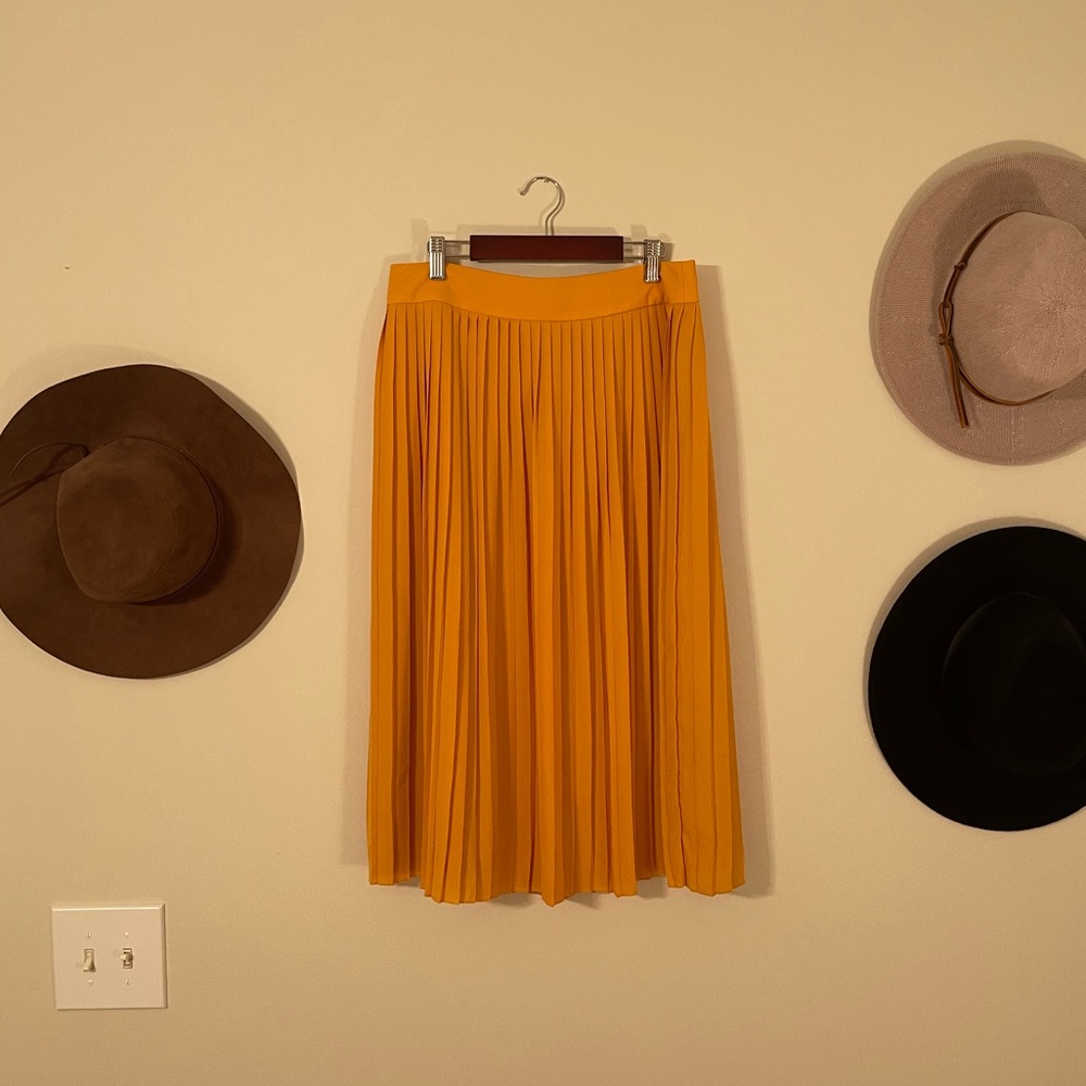 Pleated J Crew Midi Skirt